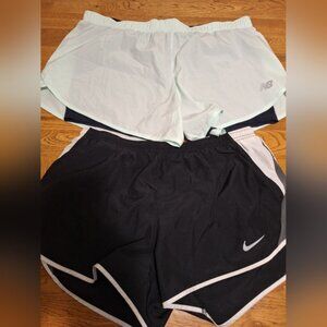 Nike Black and White Athletic Shoes